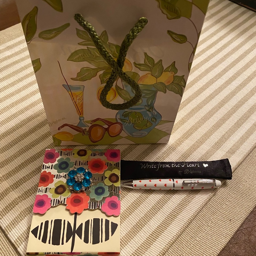 Brighton Notepad and Pen set.